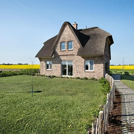 Meerzeit Holiday home *
